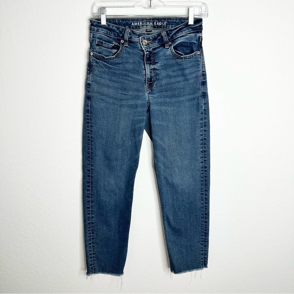American Eagle Outfitters Denim - American Eagle Jeans Women Size 4 Mom Straight Crossover High Rise Stretch A